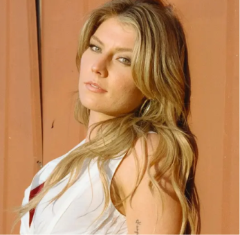 Top country hits including genre classics and 2020s hits: Dasha, Luke Combs, Kacey Musgraves, etc